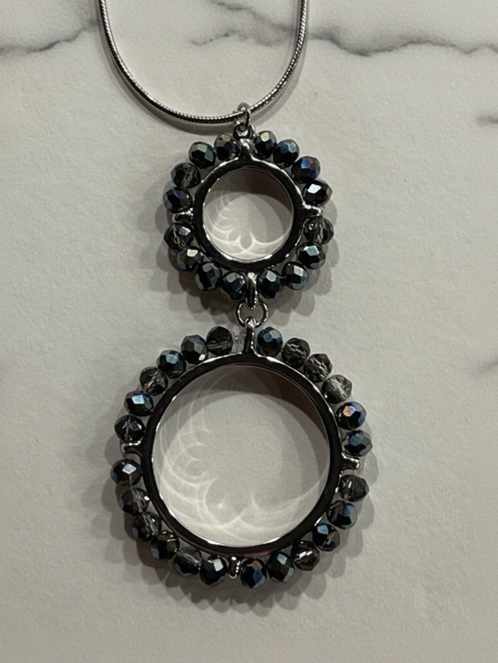 Elegant Silver and Blue Crystal Pendant Necklace